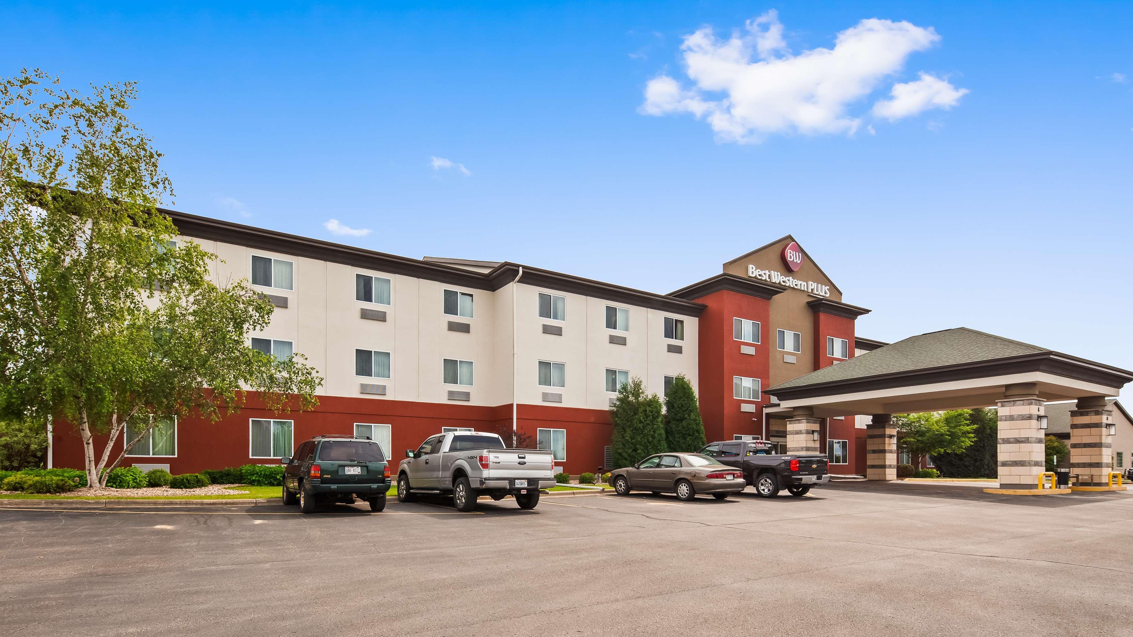Best Western Plus Sparta Trail Lodge Ngoại thất bức ảnh