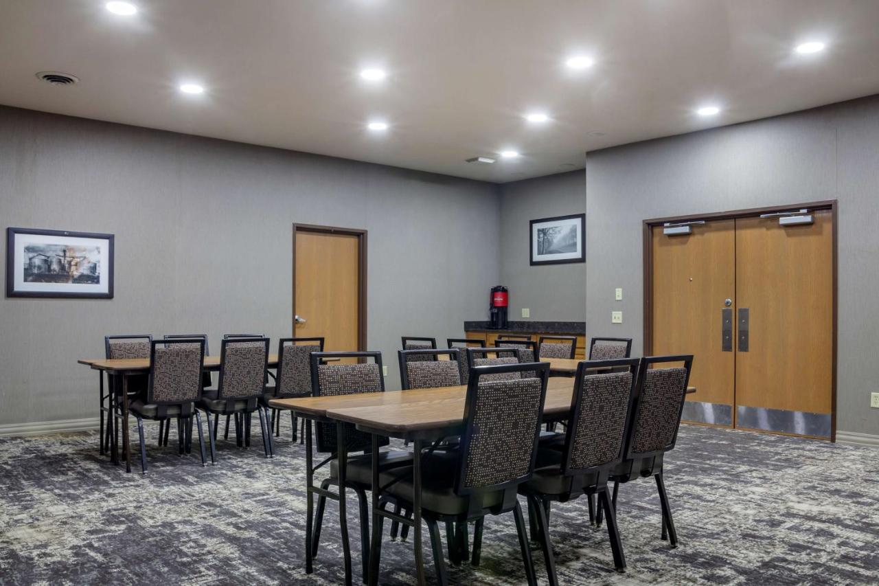 Best Western Plus Sparta Trail Lodge Ngoại thất bức ảnh
