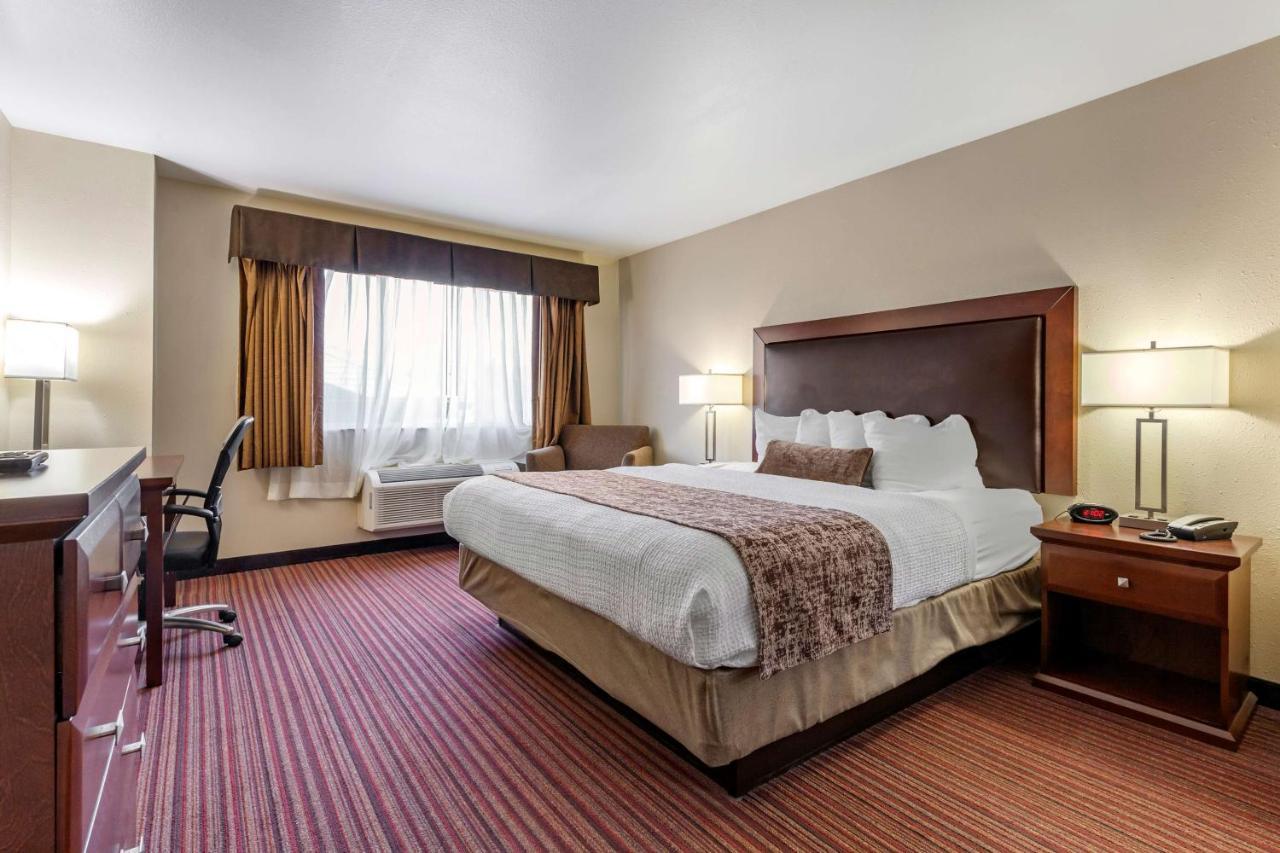 Best Western Plus Sparta Trail Lodge Ngoại thất bức ảnh