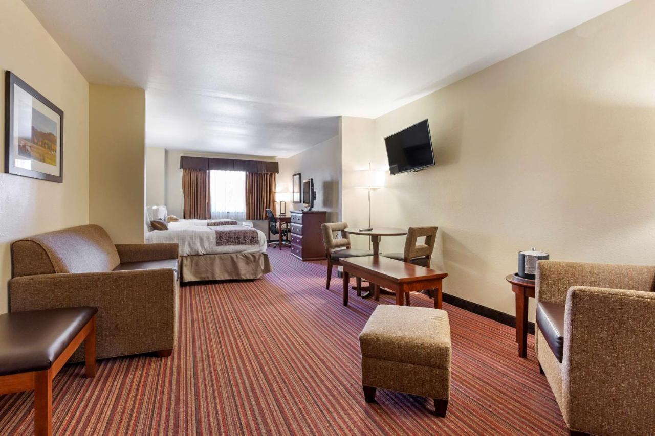 Best Western Plus Sparta Trail Lodge Ngoại thất bức ảnh